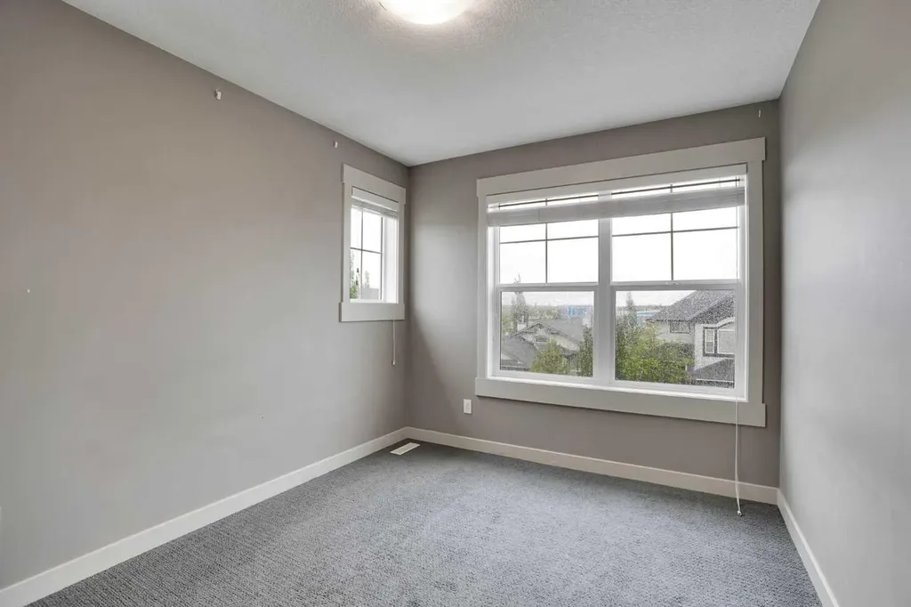 124 Lavender Link Chestermere AB T1X 0E6