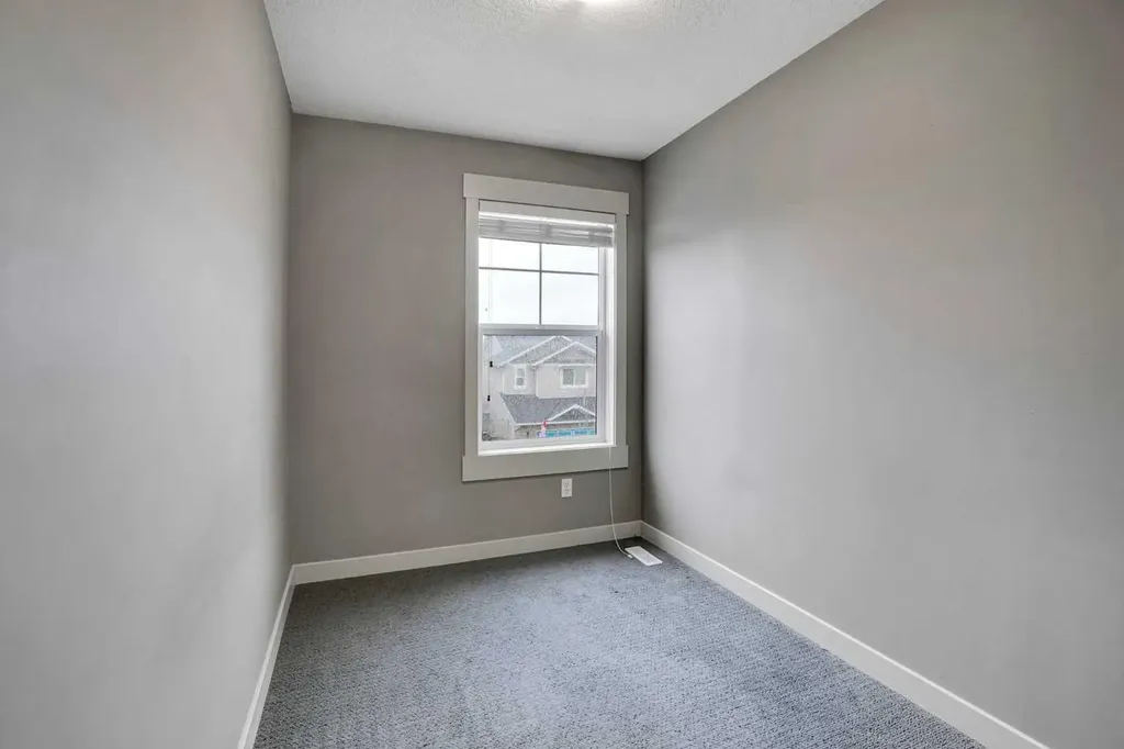 124 Lavender Link Chestermere AB T1X 0E6