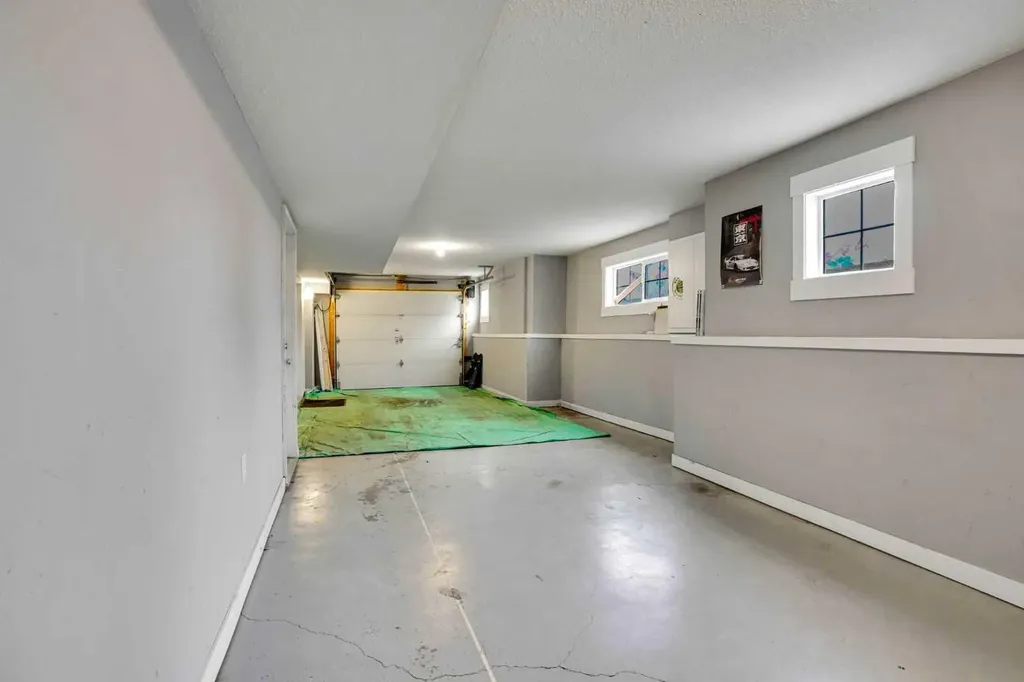 124 Lavender Link Chestermere AB T1X 0E6