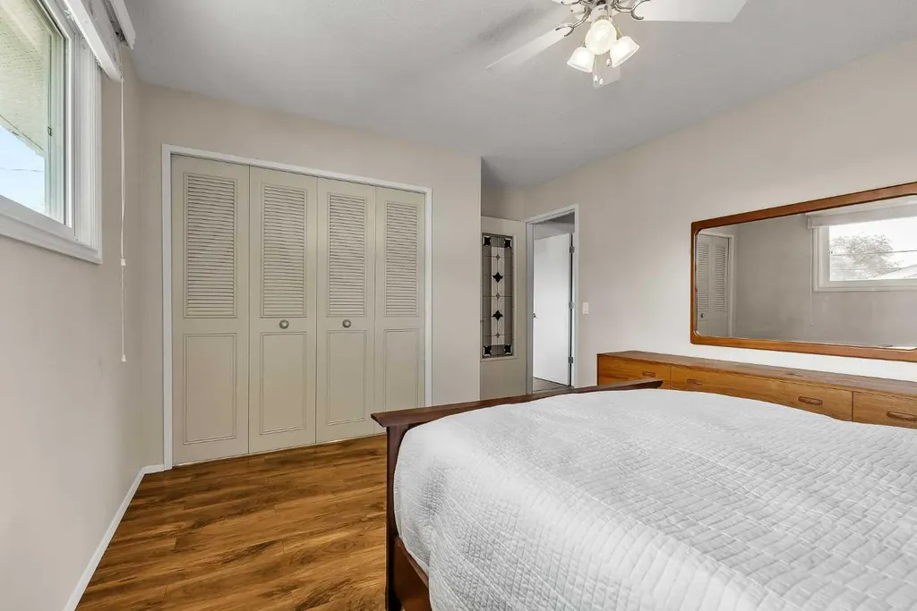 99 Huntford Road NE Calgary AB T2K 3Z1