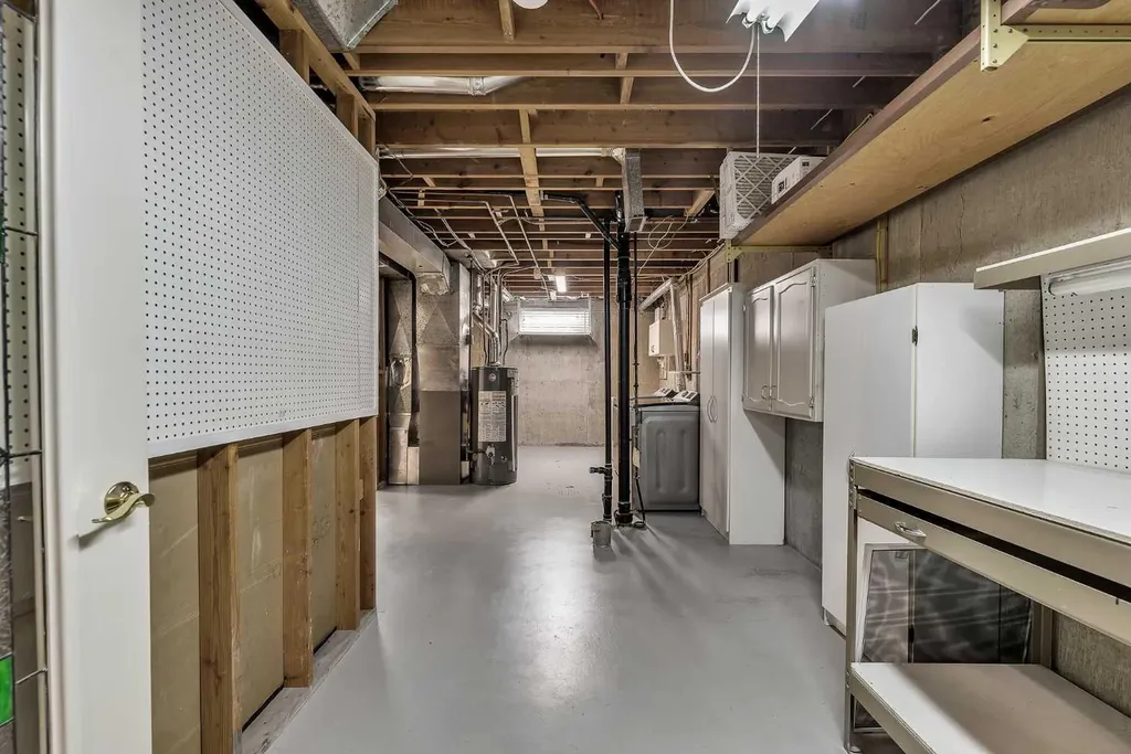 99 Huntford Road NE Calgary AB T2K 3Z1