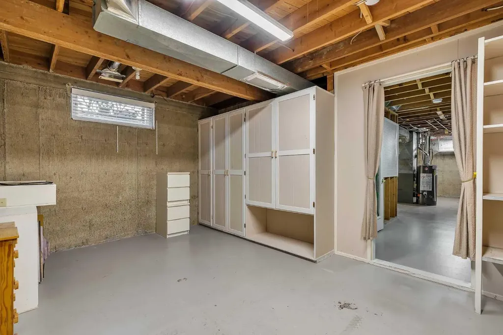 99 Huntford Road NE Calgary AB T2K 3Z1