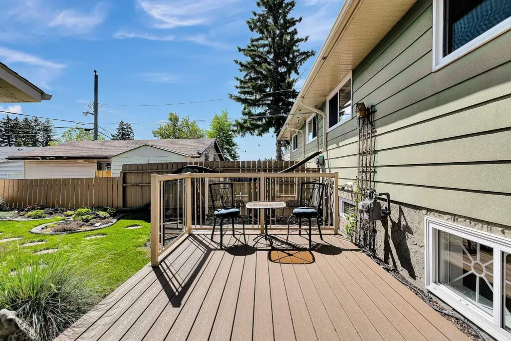 99 Huntford Road NE Calgary AB T2K 3Z1