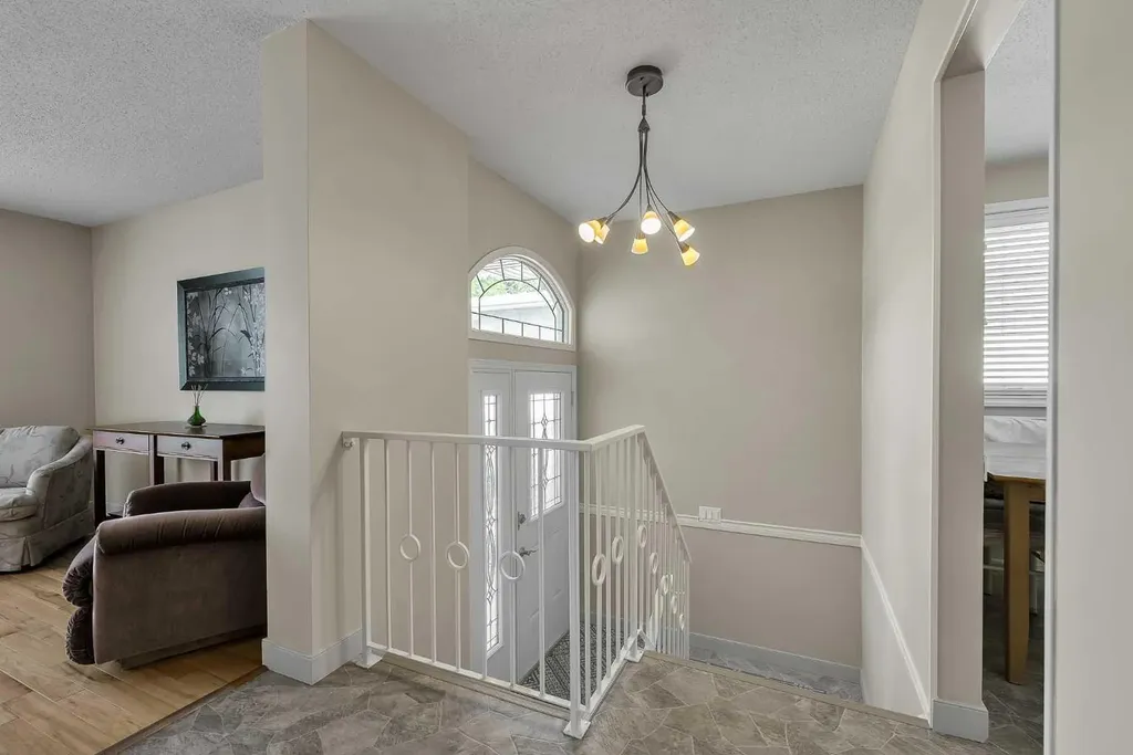99 Huntford Road NE Calgary AB T2K 3Z1