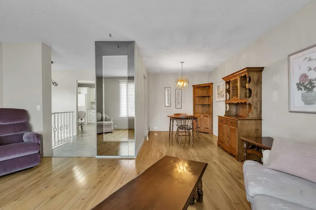 99 Huntford Road NE Calgary AB T2K 3Z1