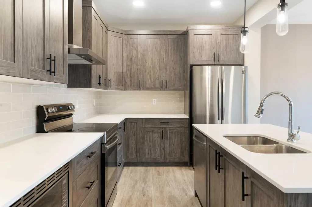 15 Homestead Close NE Calgary AB T3J 2H2