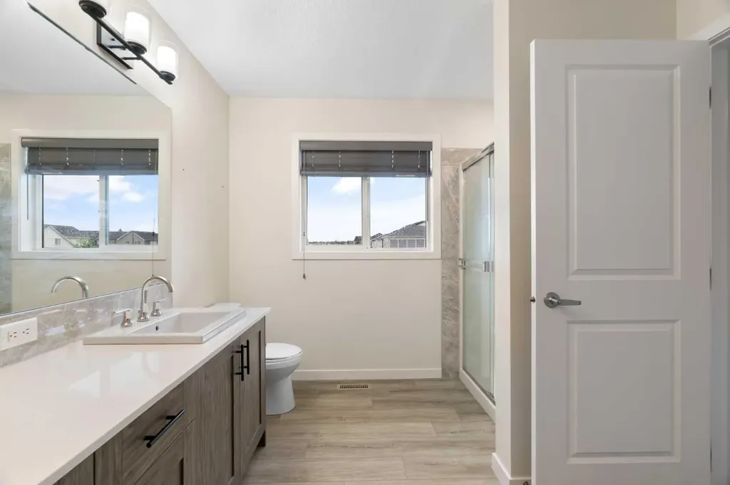 15 Homestead Close NE Calgary AB T3J 2H2