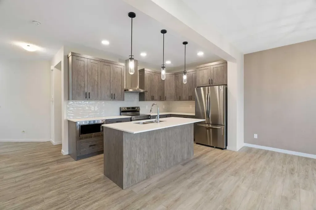 15 Homestead Close NE Calgary AB T3J 2H2