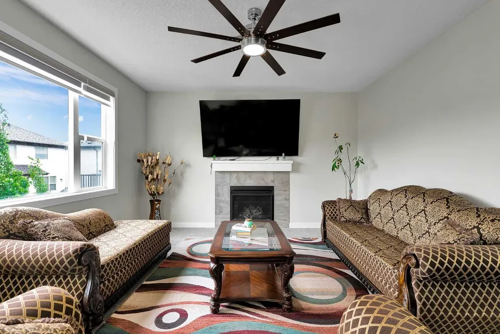 55 Walden Place SE Calgary AB T2X 1Y5