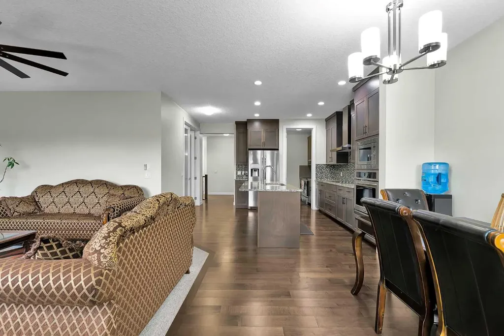 55 Walden Place SE Calgary AB T2X 1Y5