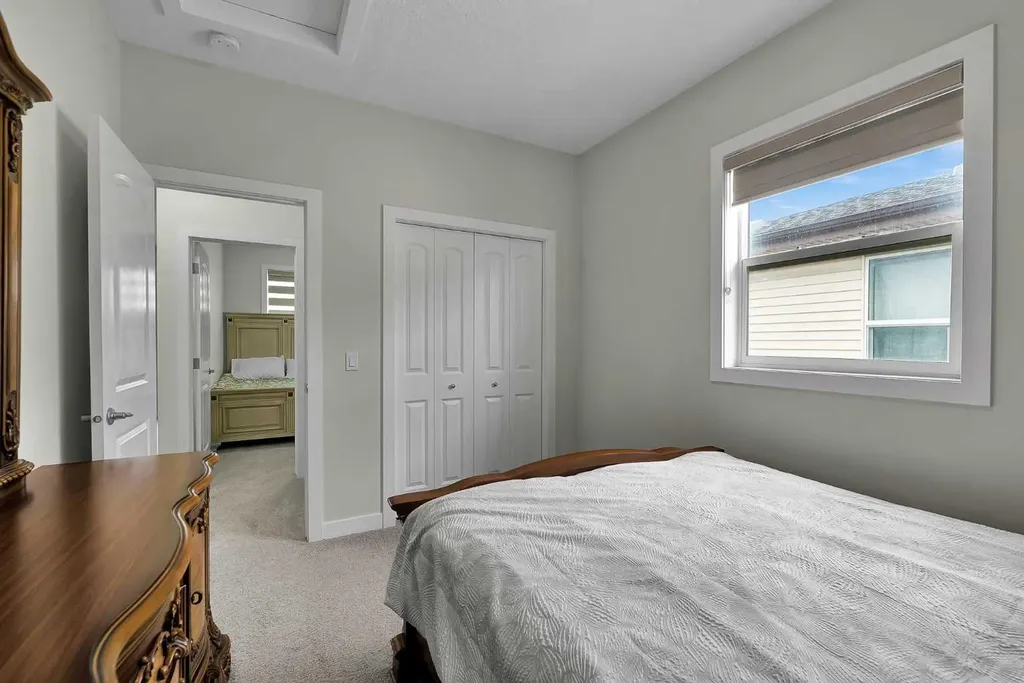 55 Walden Place SE Calgary AB T2X 1Y5