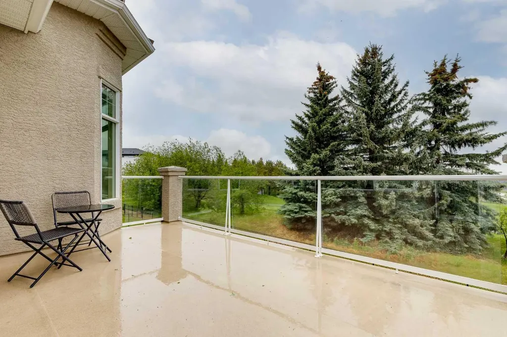 4592 Hamptons Way NW Calgary AB T3A6B6