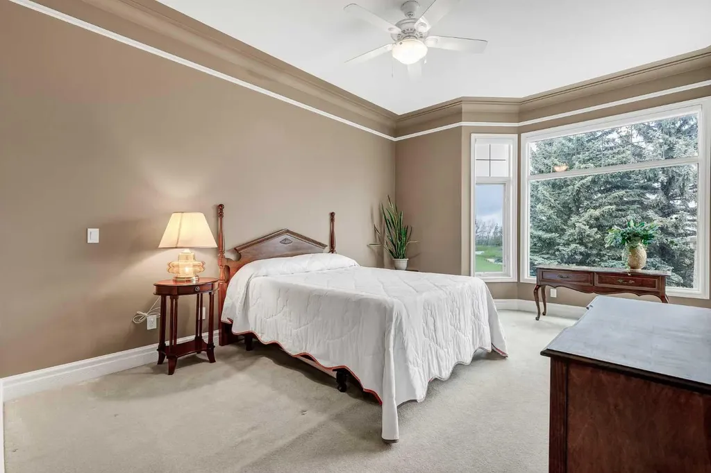 4592 Hamptons Way NW Calgary AB T3A6B6