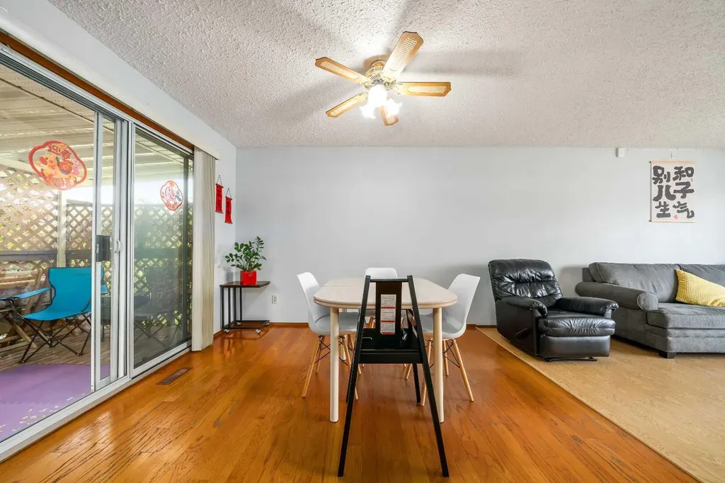 14 Rossdale Avenue SE Medicine Hat AB T1B2E7