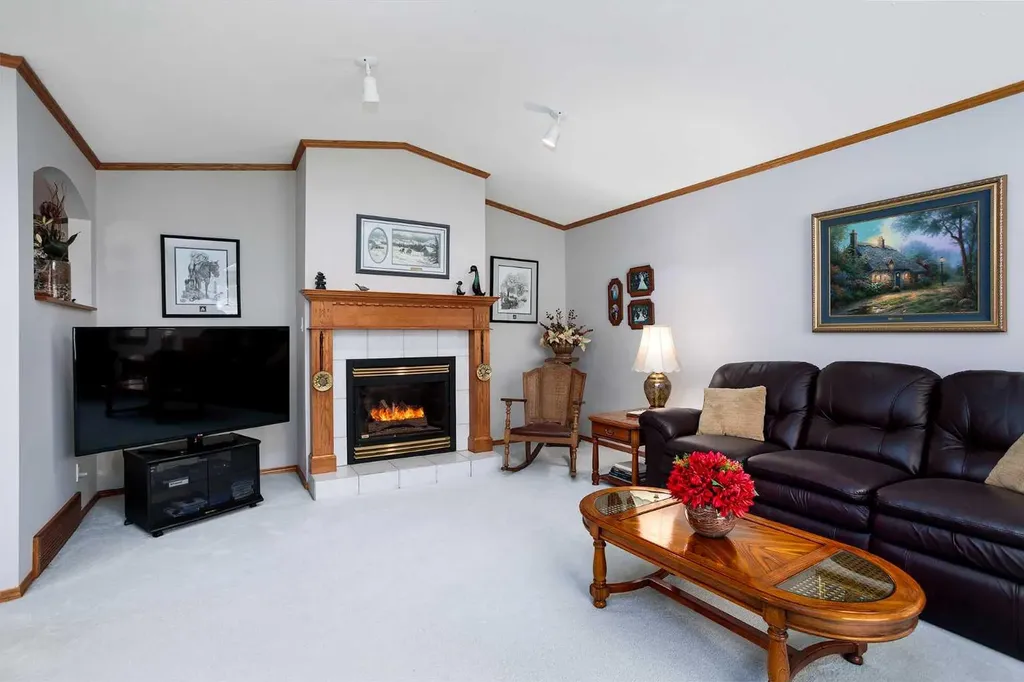 5305 66 Street Camrose AB T4V 4M2