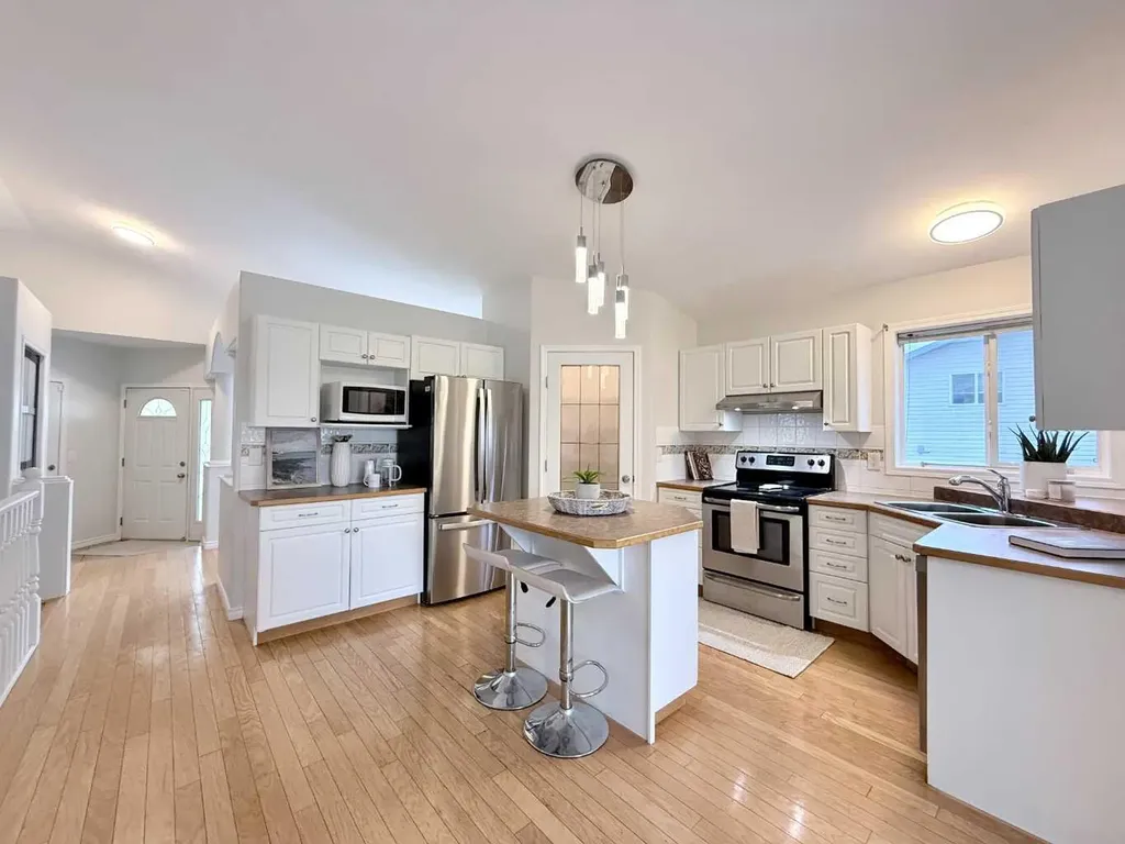 203 Pinnacle Way Grande Prairie AB T8W 2S9