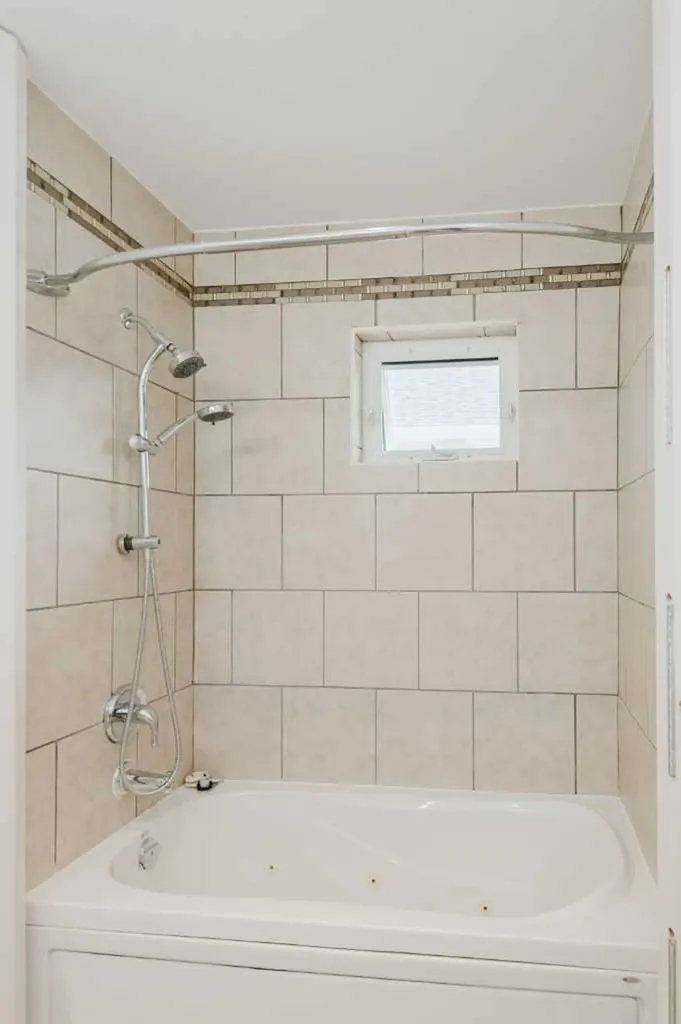 203 Pinnacle Way Grande Prairie AB T8W 2S9