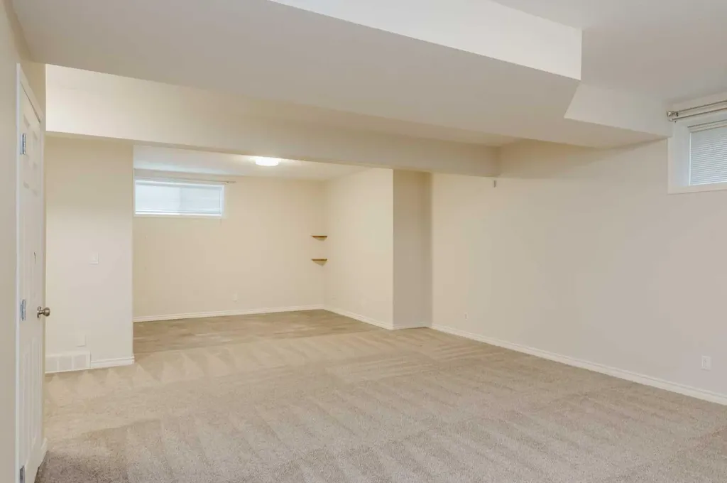 203 Pinnacle Way Grande Prairie AB T8W 2S9