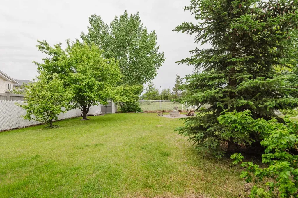 203 Pinnacle Way Grande Prairie AB T8W 2S9