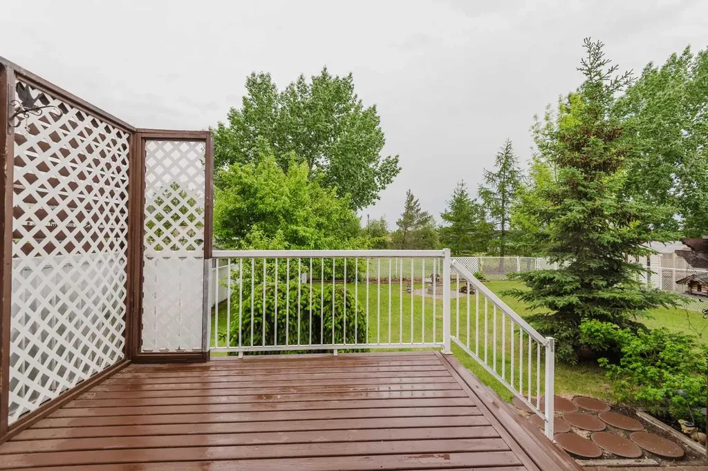 203 Pinnacle Way Grande Prairie AB T8W 2S9