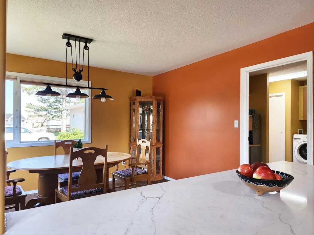 4813 4 Street W Claresholm AB T0L 0T0