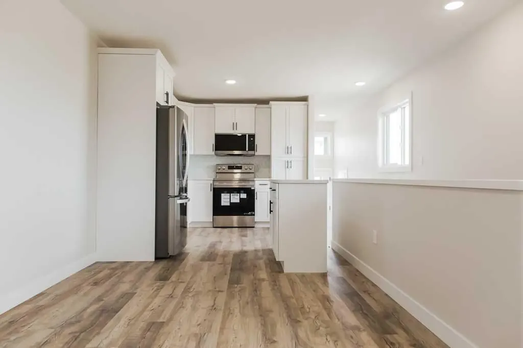 9505 114 Avenue Clairmont AB T8X 0W7