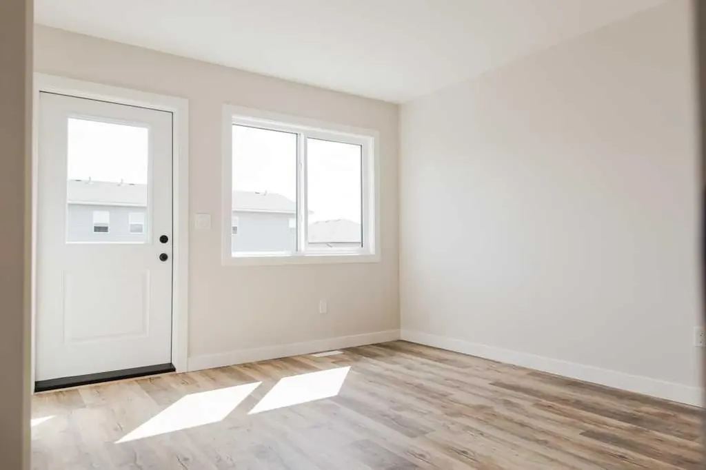 9505 114 Avenue Clairmont AB T8X 0W7