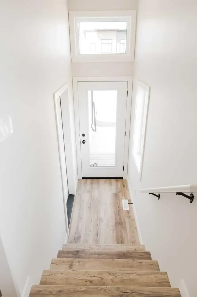 9505 114 Avenue Clairmont AB T8X 0W7