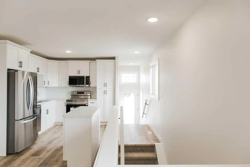 9505 114 Avenue Clairmont AB T8X 0W7