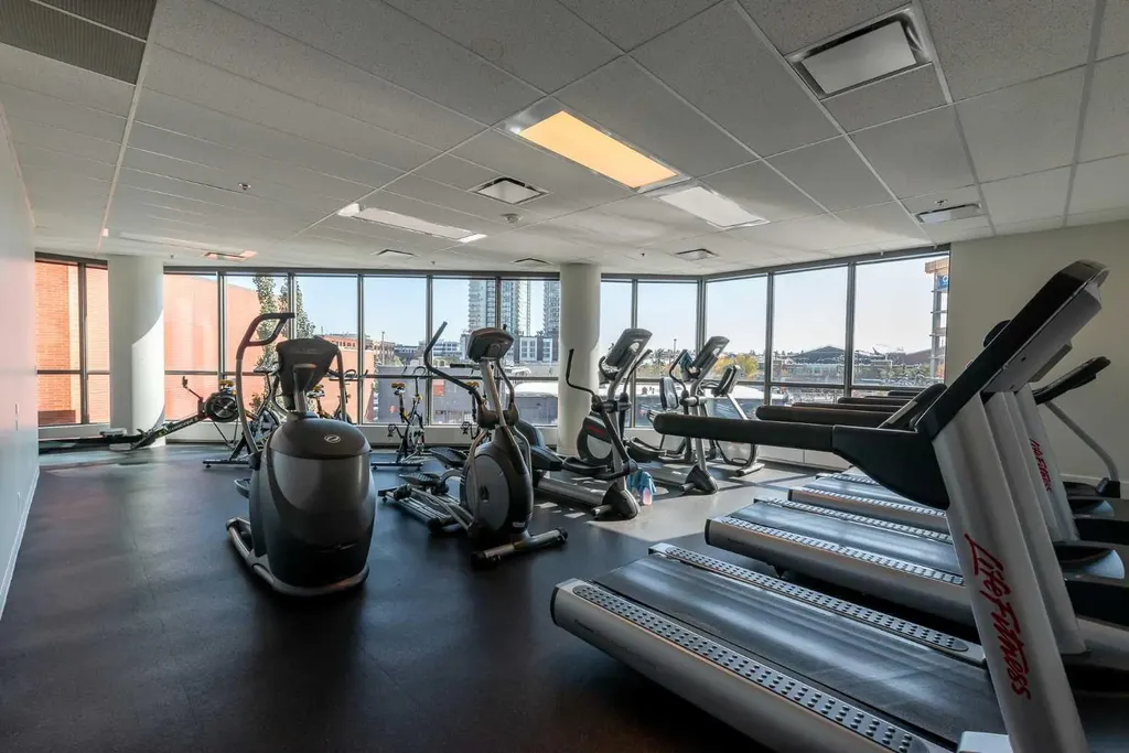 225 11 Avenue SE Calgary AB T2G 0G3