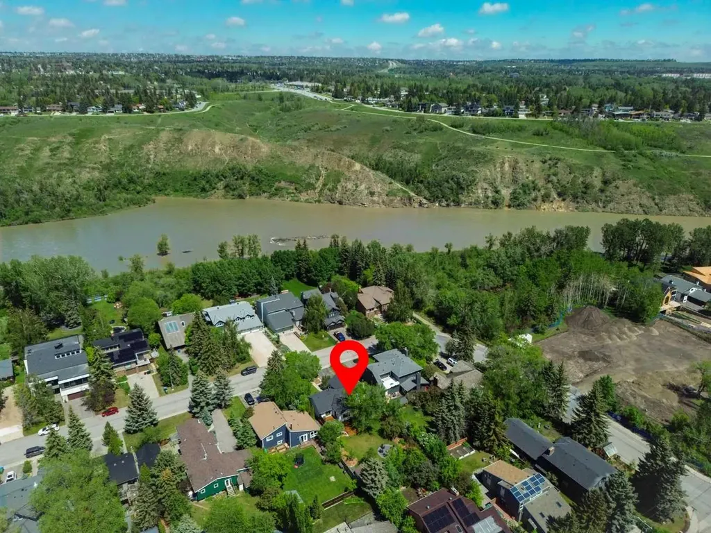 27 Bow Village Crescent NW Calgary AB T3B 4X1