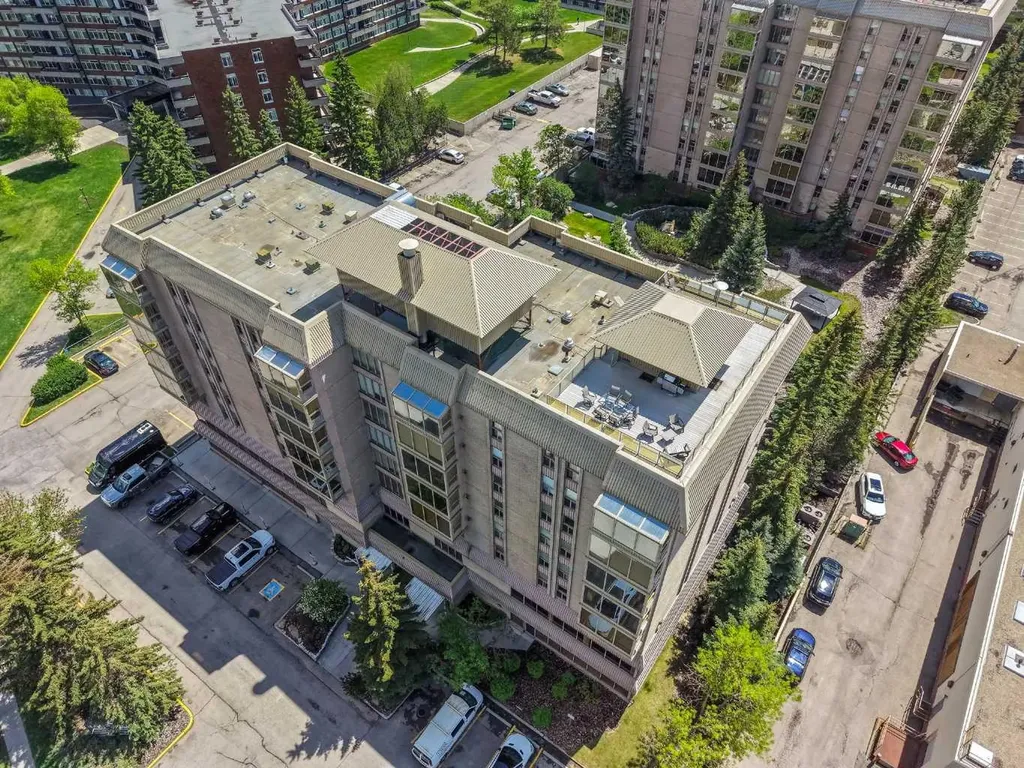 4555 Varsity Lane NW Calgary AB T3A 2V6