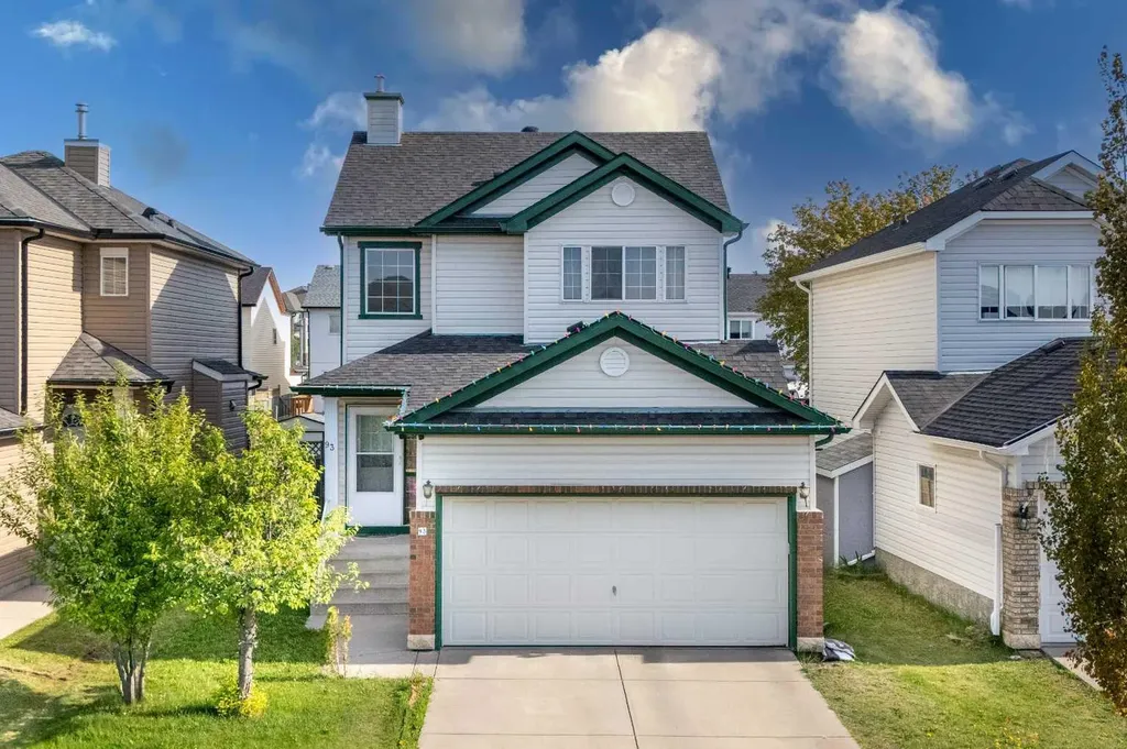 93 Saddleback Road NE Calgary AB T3J4K5