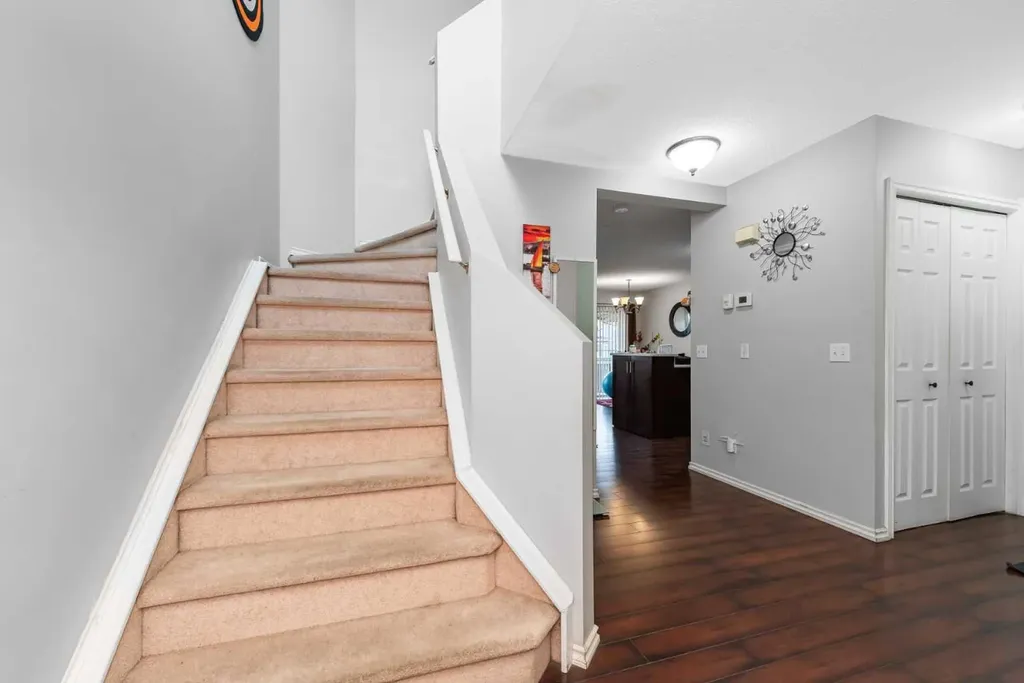 93 Saddleback Road NE Calgary AB T3J4K5