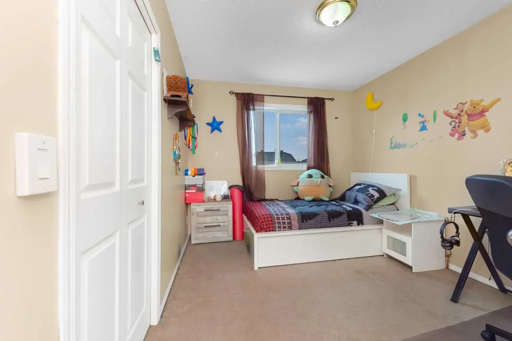 93 Saddleback Road NE Calgary AB T3J4K5
