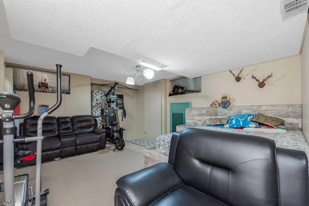93 Saddleback Road NE Calgary AB T3J4K5