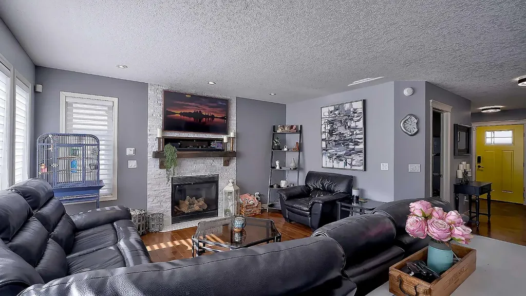 116 Kingsland Court SE Airdrie AB T4A 0E5
