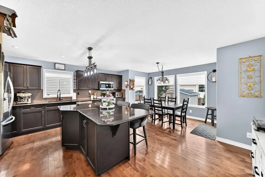 116 Kingsland Court SE Airdrie AB T4A 0E5