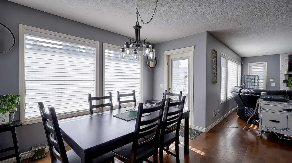 116 Kingsland Court SE Airdrie AB T4A 0E5