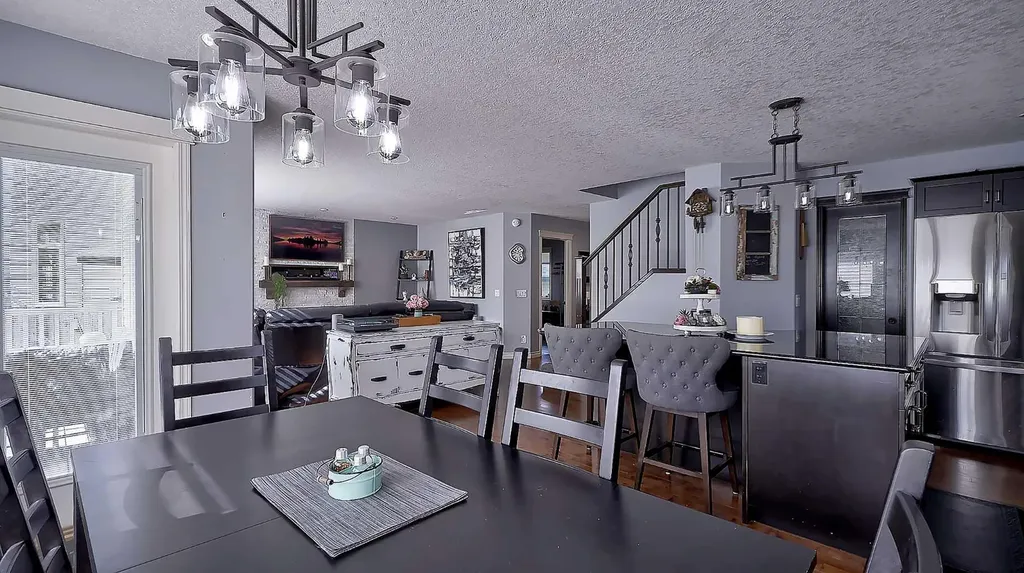 116 Kingsland Court SE Airdrie AB T4A 0E5
