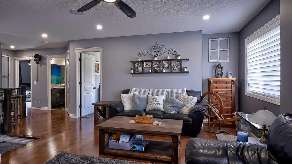 116 Kingsland Court SE Airdrie AB T4A 0E5