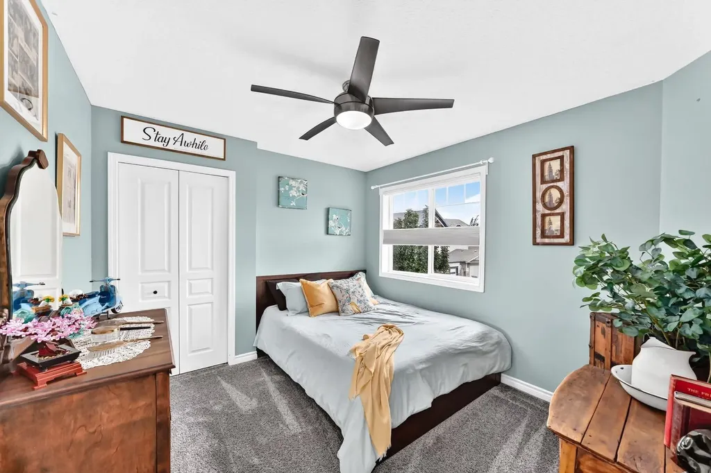 116 Kingsland Court SE Airdrie AB T4A 0E5
