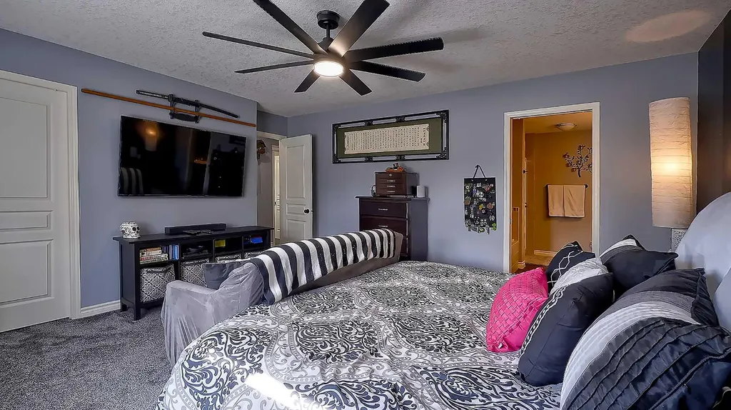 116 Kingsland Court SE Airdrie AB T4A 0E5