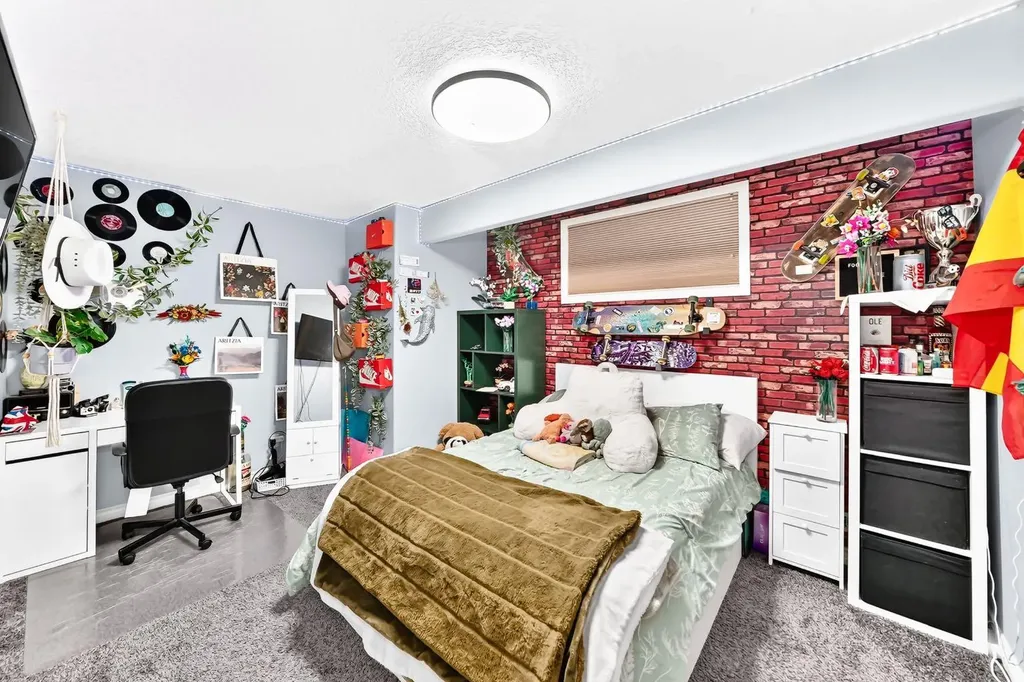 116 Kingsland Court SE Airdrie AB T4A 0E5