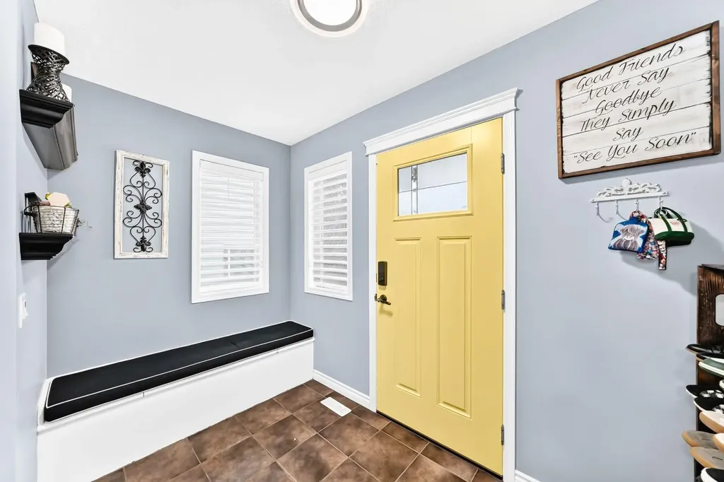116 Kingsland Court SE Airdrie AB T4A 0E5