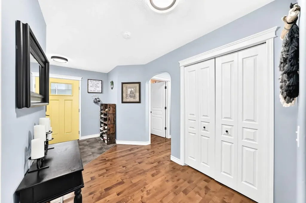116 Kingsland Court SE Airdrie AB T4A 0E5