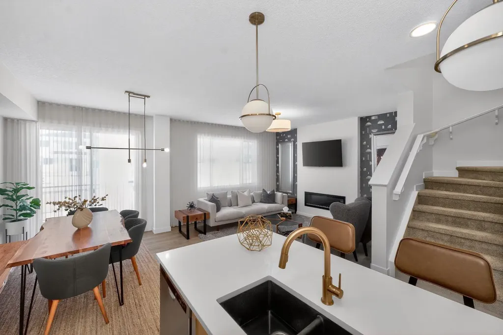 114 Southshore Court Chestermere AB T1X 2S2