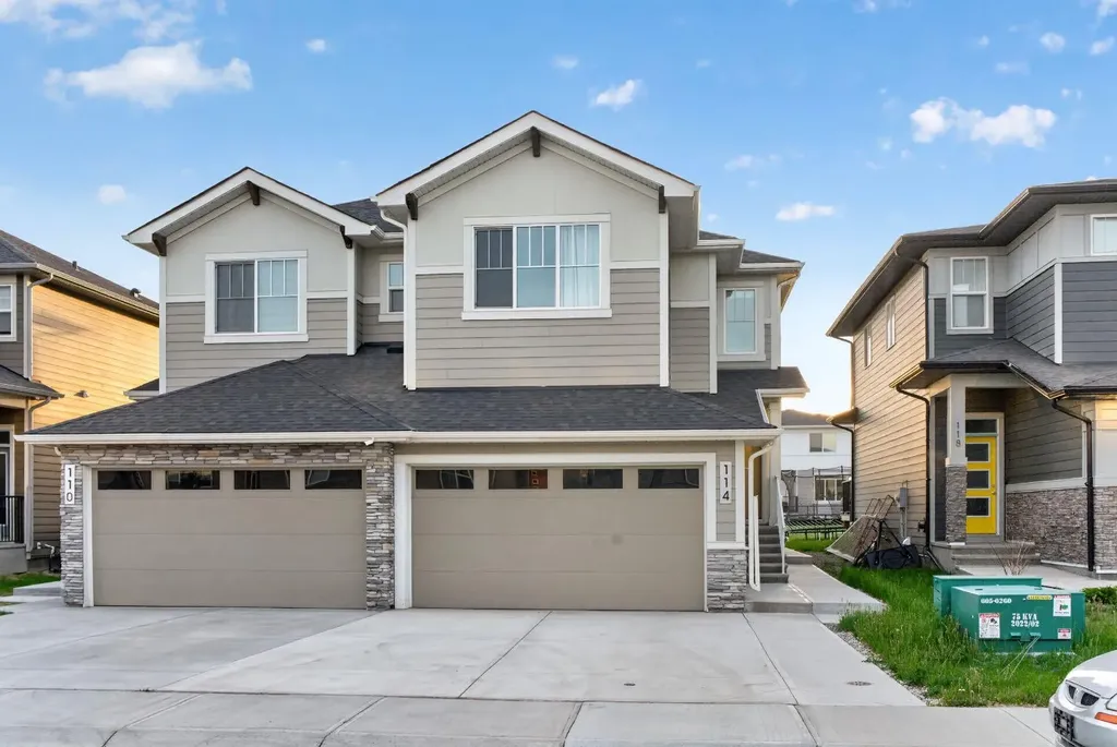 114 Southshore Court Chestermere AB T1X 2S2