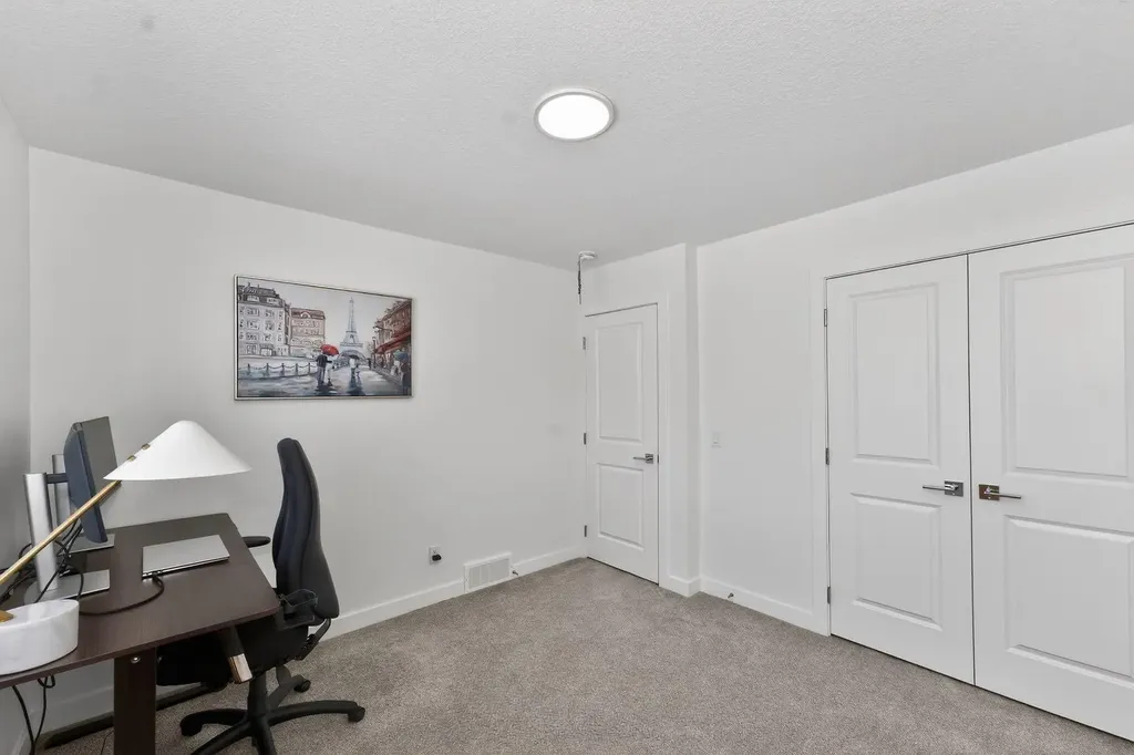114 Southshore Court Chestermere AB T1X 2S2