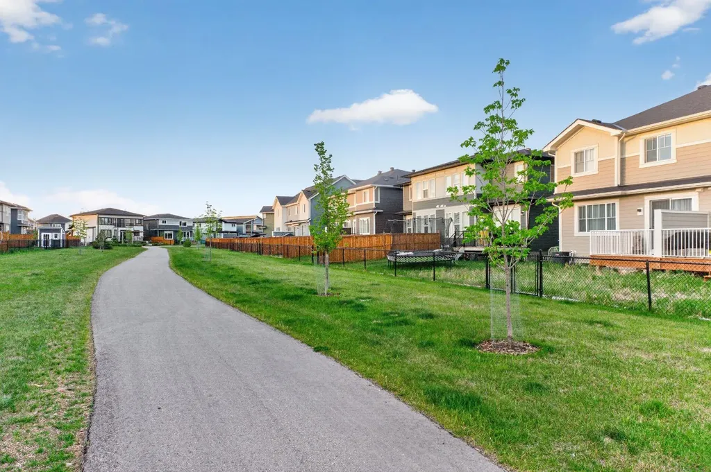 114 Southshore Court Chestermere AB T1X 2S2